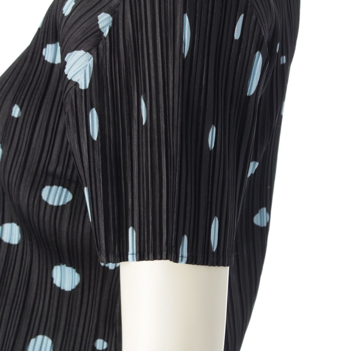 D*T様 レディース3 プリーツプリーズ イッセイミヤケ 総柄 カットソー 半袖 D*T様 レディース3 プリーツプリーズ イッセイミヤケ 総柄 カットソー