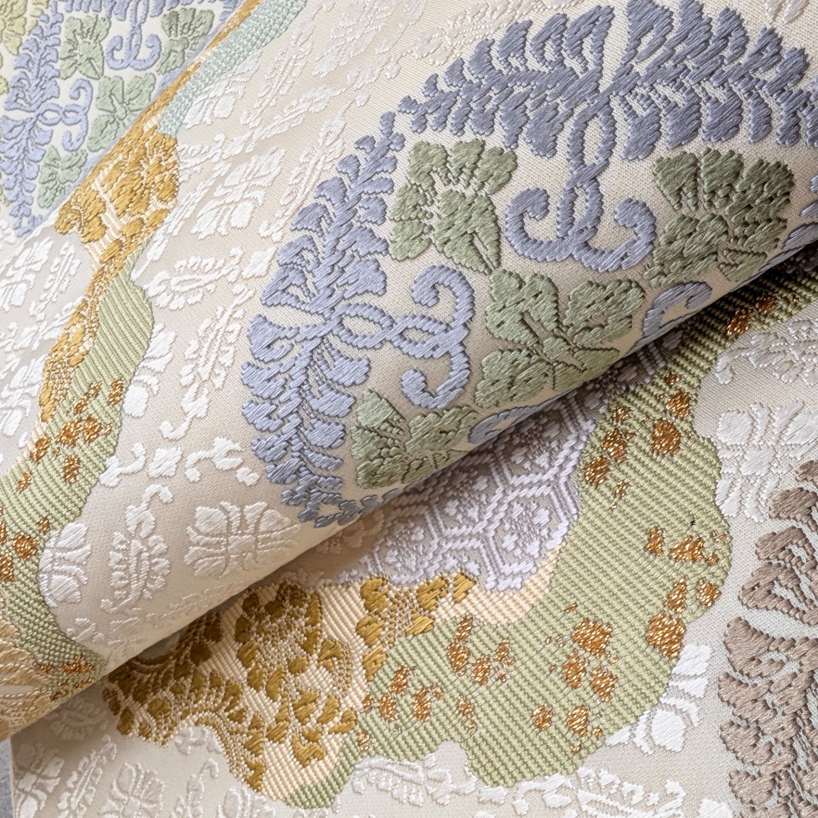 美品 逸品 上品 吉永小百合さん 着用モデル 唐織 芳彩織 正絹 袋帯