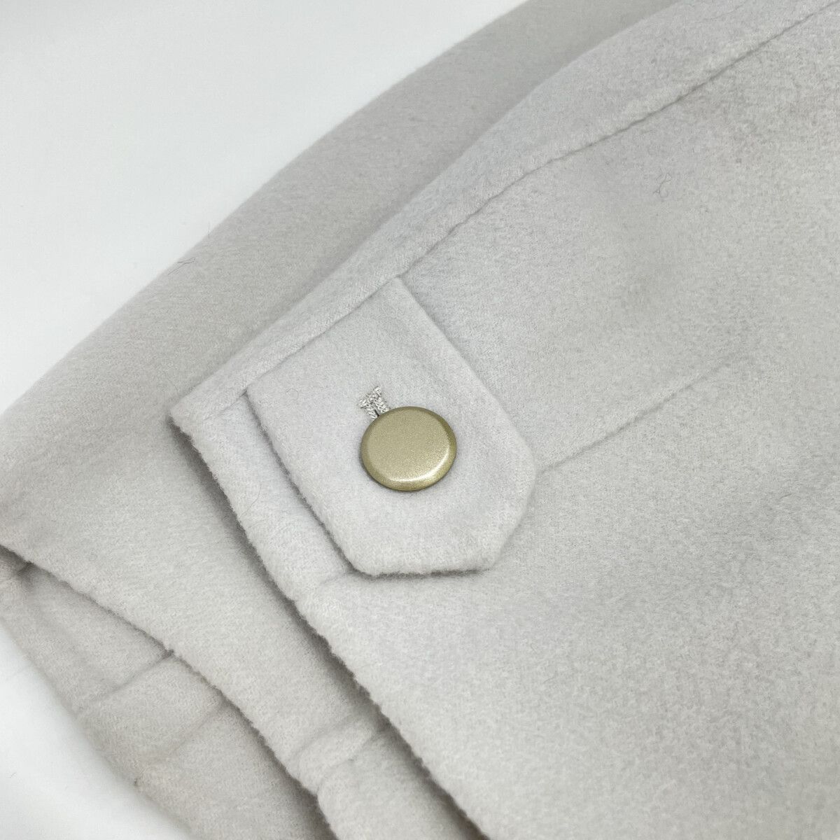 BALLSEY ボールジー 23年 ﾗｲﾄｸﾞﾚｰ ｳｰﾙﾋﾞｰﾊﾞｰﾒﾙﾄﾝ ｼｮｰﾄｺｰﾄ 36 - メルカリ