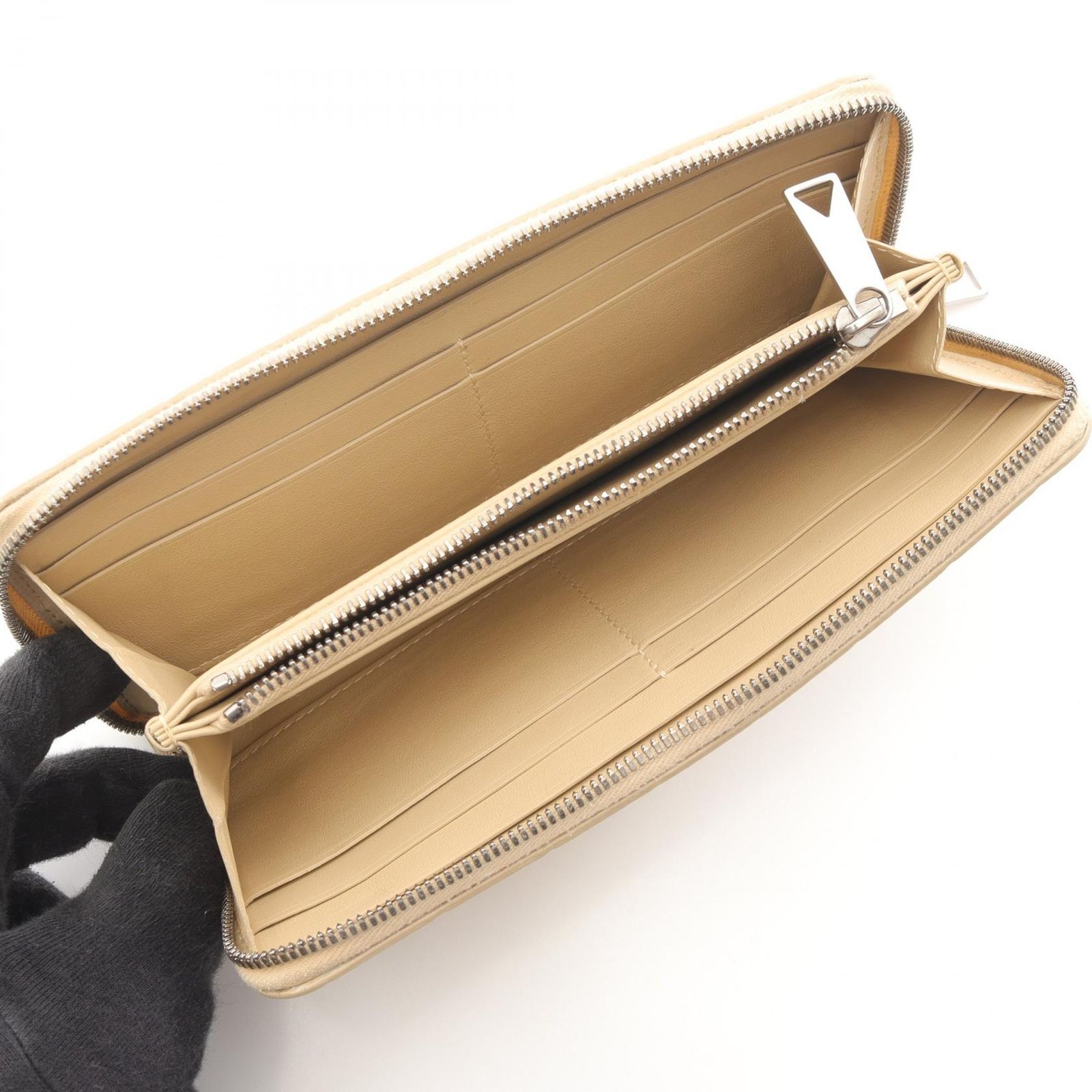 BOTTEGA VENETA ベージュ 長財布 ボッテガ・ヴェネタ ラウンドファスナー長財布 カセット レディース