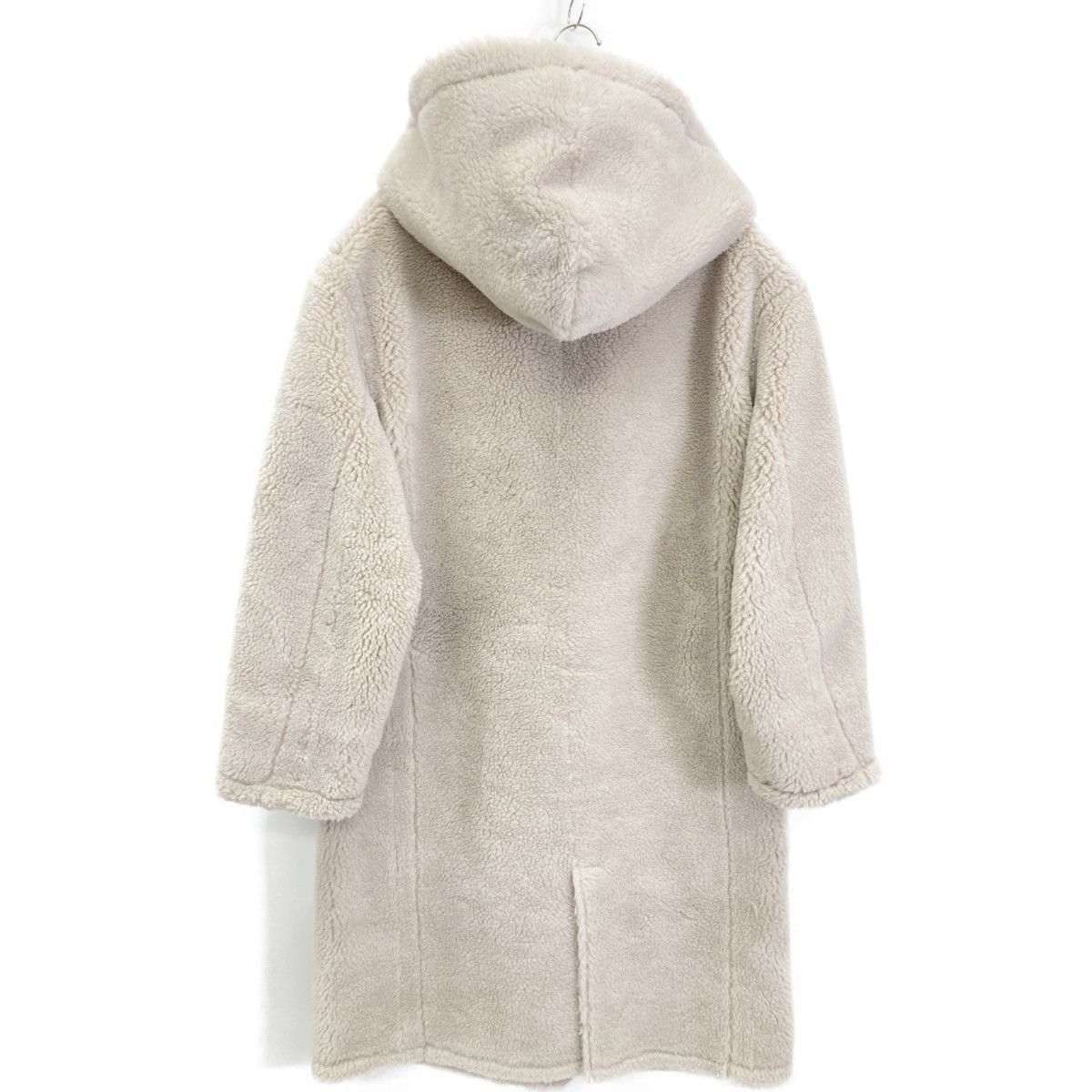 Her lip to ハーリップトゥ ﾍﾞｰｼﾞｭ Herlipto Fleur Shearling Boa Coat