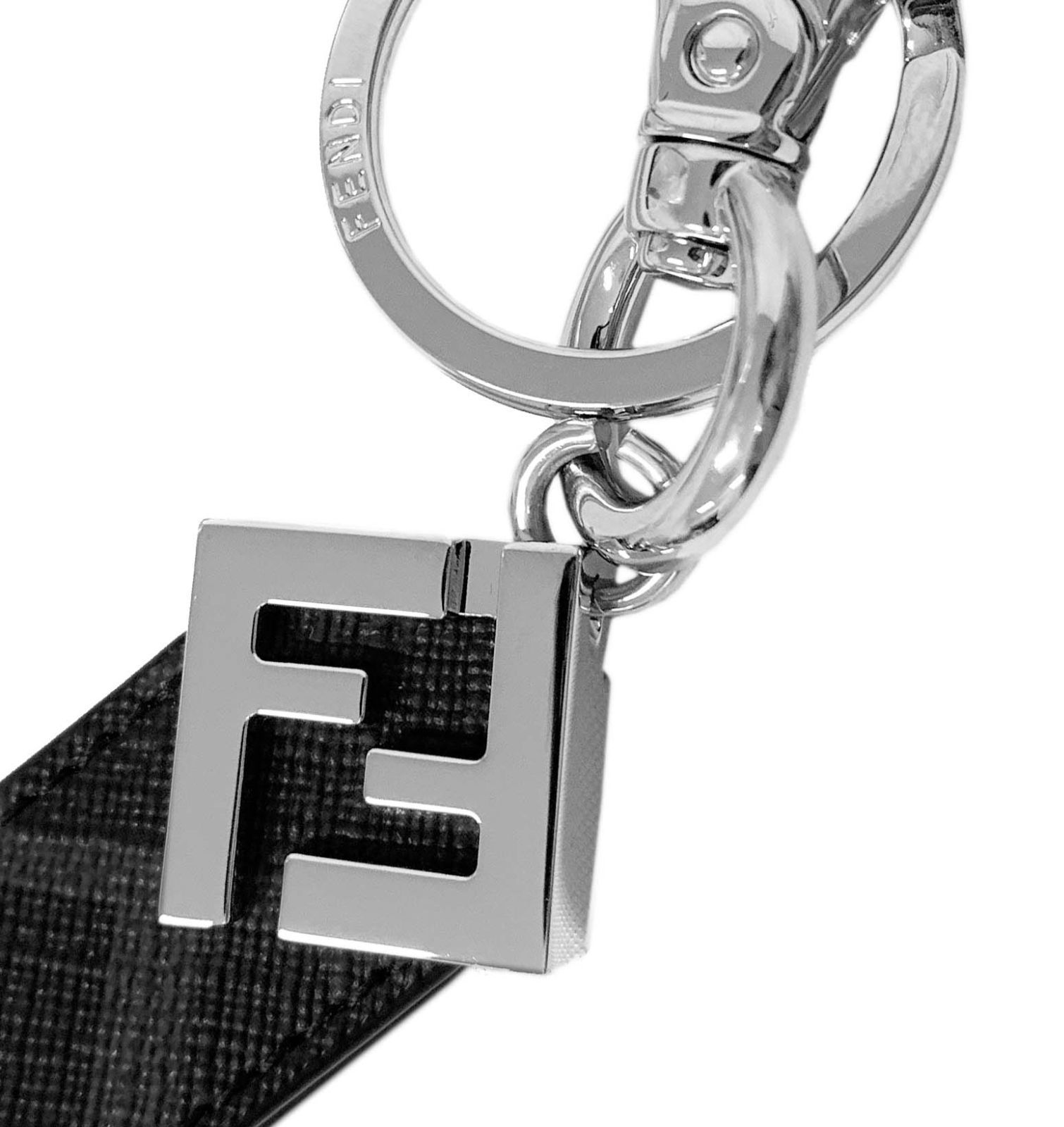 新品 FENDI フェンディ 7AP100 AFCB F0GXN FFスクエア キーホルダー