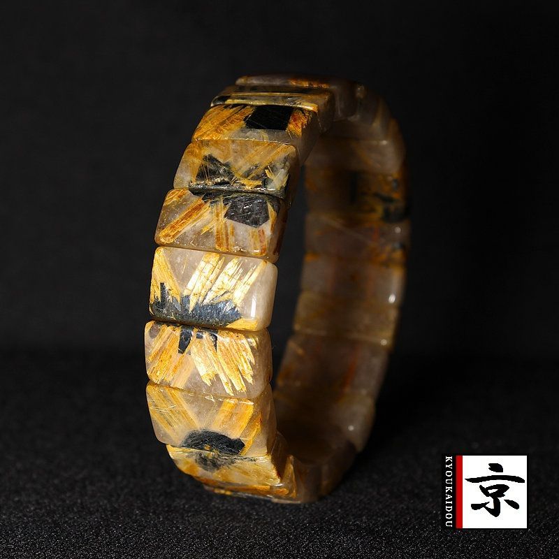 金運パワーが凄い！大地から伸びる【太陽放射ルチルバングル】約19mm