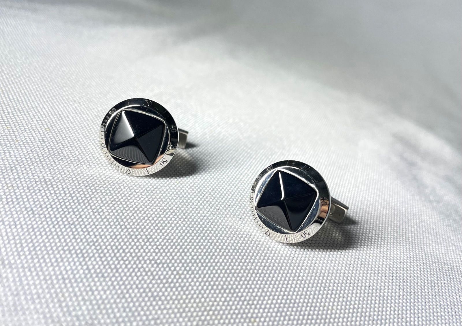 美品 Cartier カルティエ パシャ シータイマー ベゼルデザイン