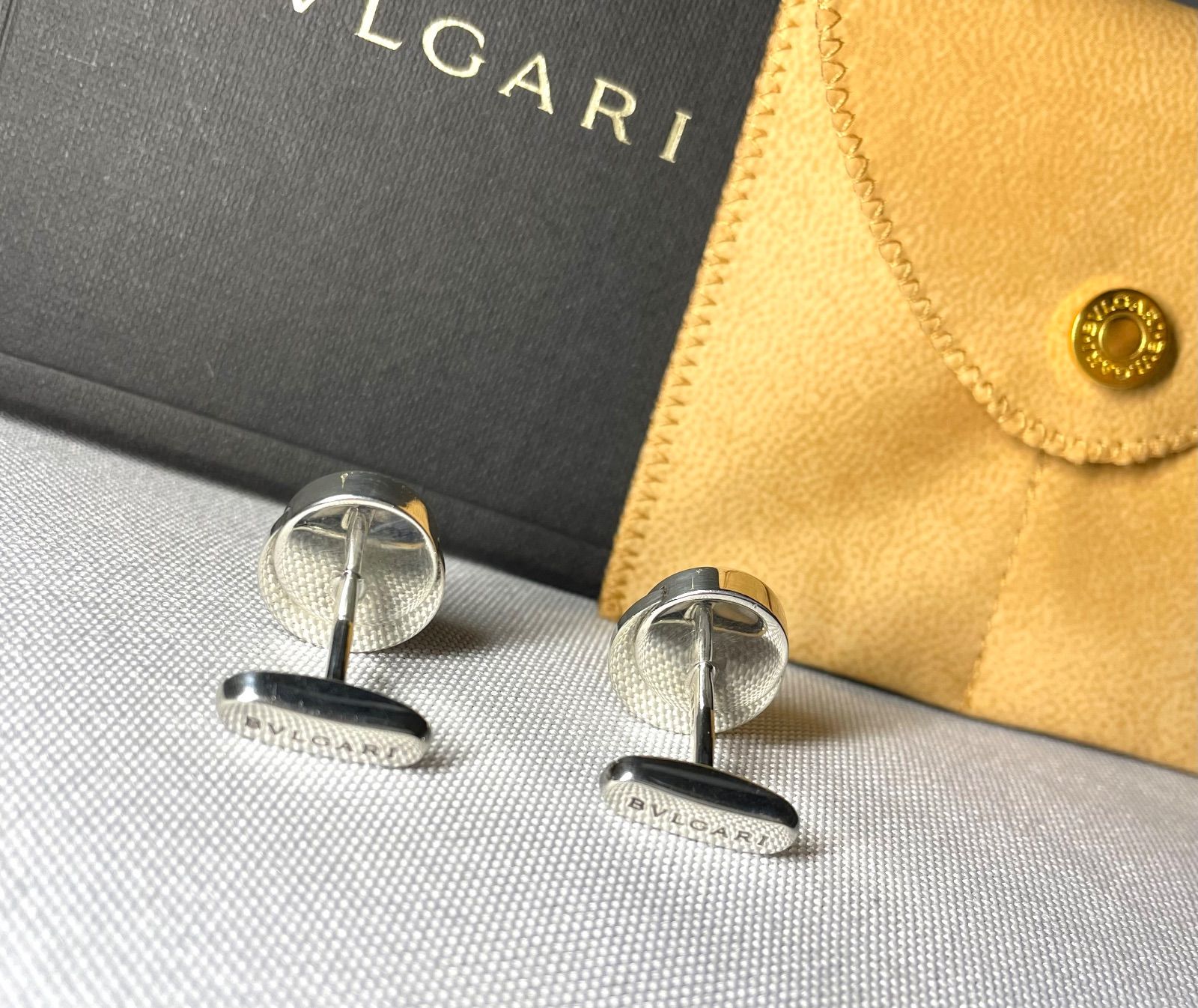 ブルガリ　BVLGARI　オニキス　シルバー 925 カフリンクス カフス BVLGARI（ブルガリ） カフス オニキス シルバー ブルガリ・ブルガリ
