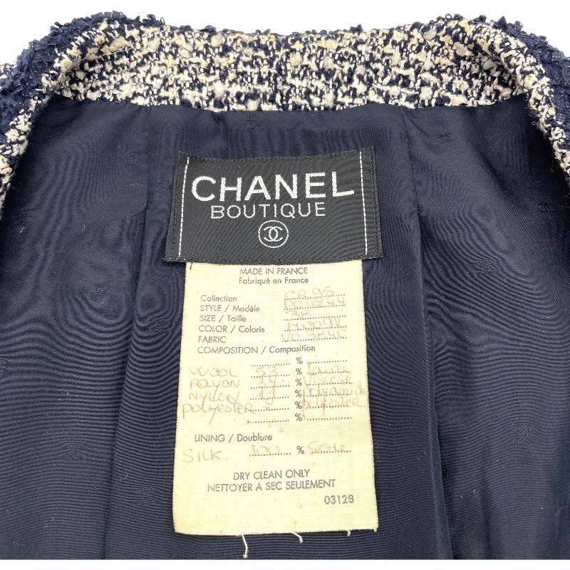 シャネル CHANEL クロップド ノーカラーツイードジャケット ネイビー