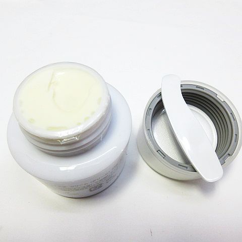 未使用保管品 ナリス化粧品 MAJESTA マジェスタ クリーム 25g コスメ