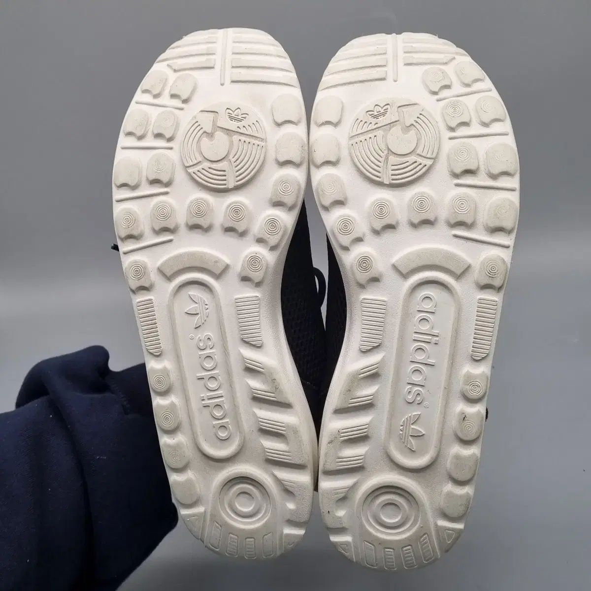 スニーカー 25cm ホワイト（白）系 25cm adidas ZX(アディダス ゼットエックス