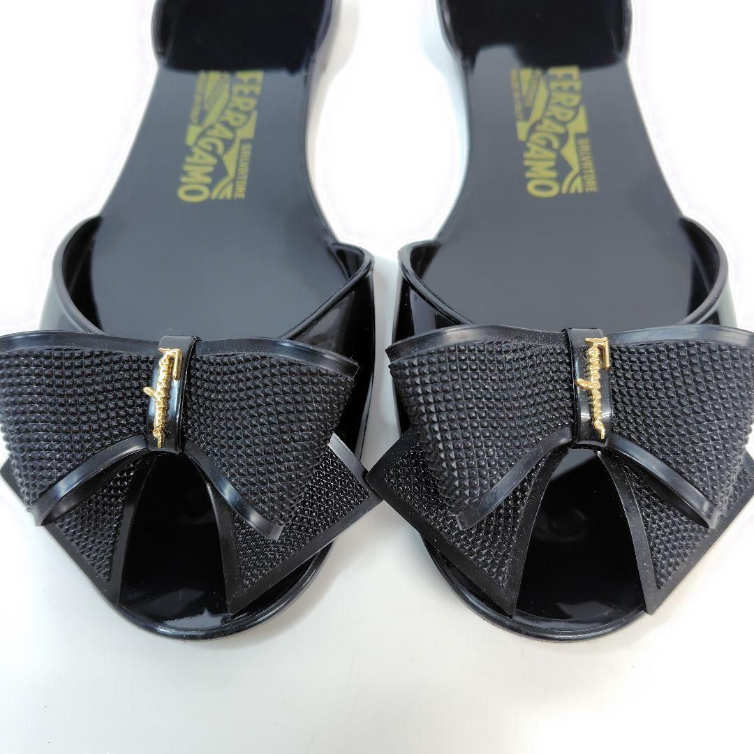 ☆美品☆Salvatore Ferragamo フェラガモ ラバーサンダル 9 リボン