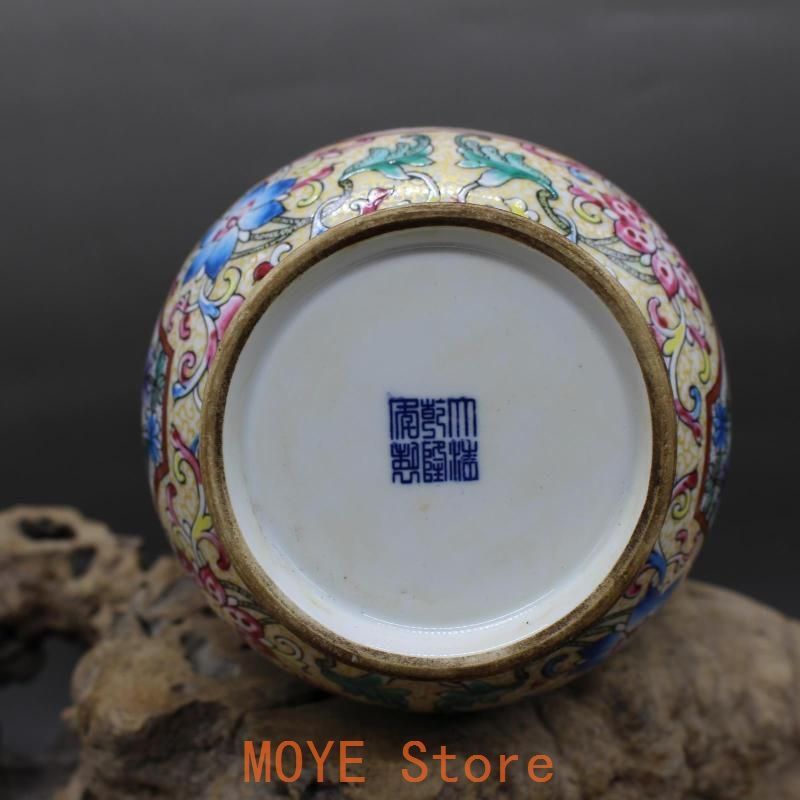 清乾隆粉彩獅紋花口玉壺春瓶 景徳鎮 陶磁器 装飾品 現代工芸品 美術品 置物 清乾隆粉彩獅紋花口玉壺春瓶 景徳鎮 陶磁器