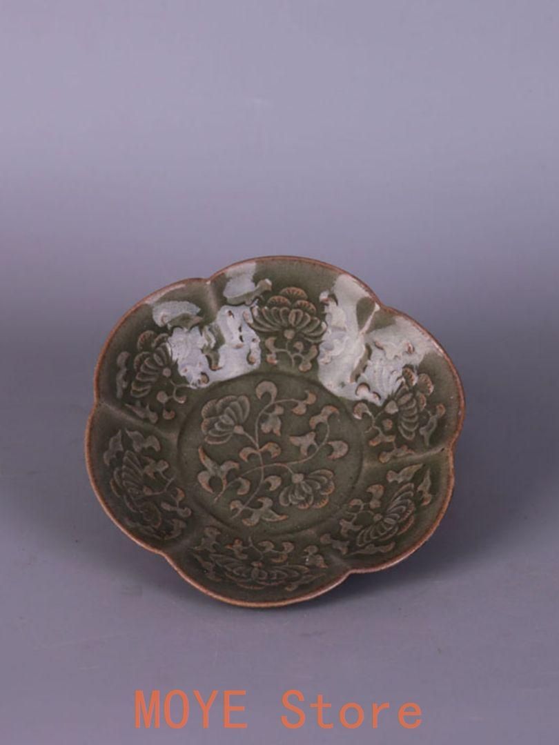 宋耀州窯青釉彫花小皿 景徳鎮 陶磁器 装飾品 工芸品 美術品 置物