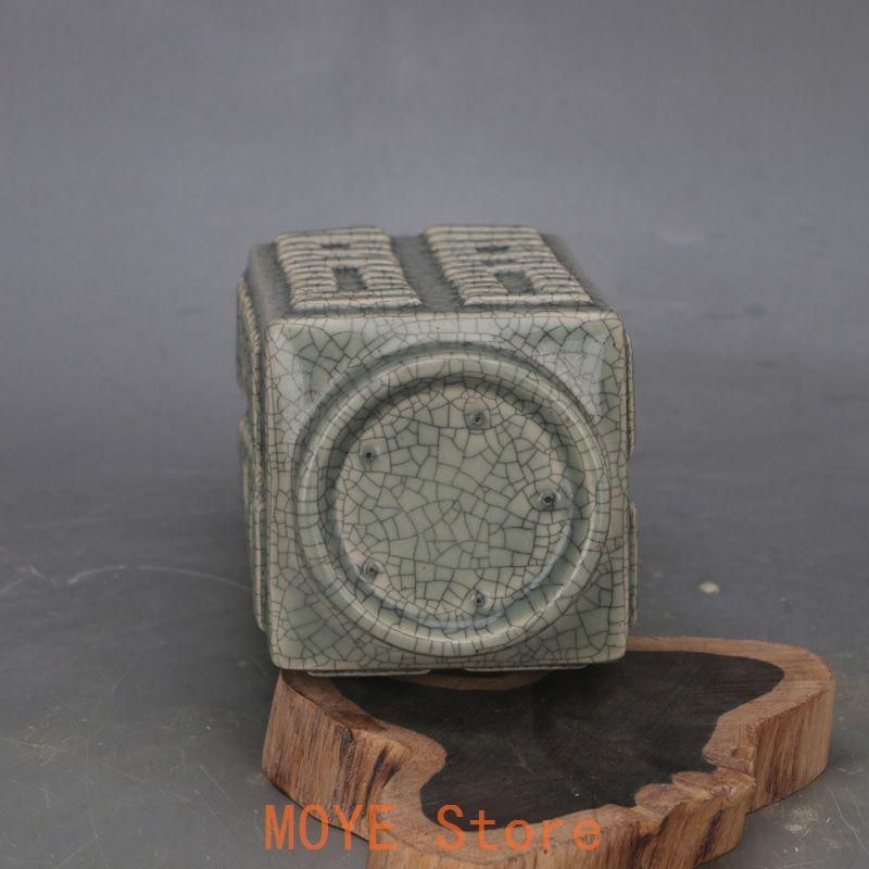 宋汝窯青釉奉華款徽宗御題蓮華碗 景徳鎮 陶磁器 装飾品 現代工芸品 美術品 置物 宋汝窯青釉奉華款徽宗御題蓮華碗 景徳鎮 陶磁器 装飾品 現代工芸品