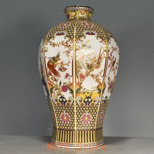 大清乾隆?琅彩?瓶 景徳鎮 陶磁器 装飾品 工芸品 美術品 置物 - メルカリ