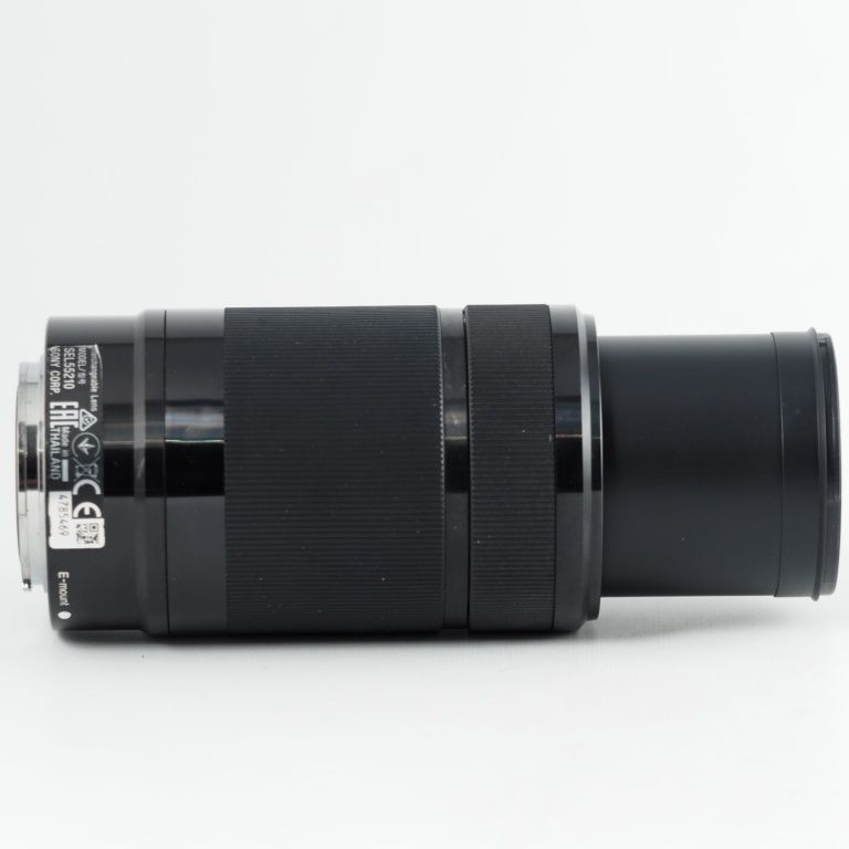 美品です　SONY Eマウント望遠ズーム 55-210mm SEL55210 カメラレンズ E 55-210mm F4.5-6.3 OSS APS-C用 シルバー SEL55210