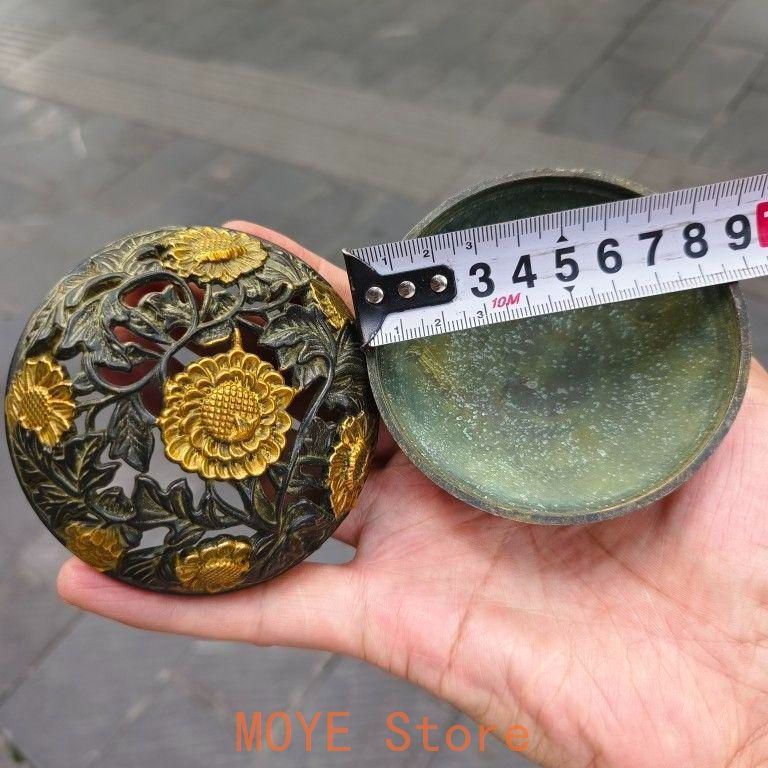 銅製　香炉　花器　透かし彫 銅器 透かし彫り香炉 花開纏枝檀香炉 香道具 工芸品 美術品 置物