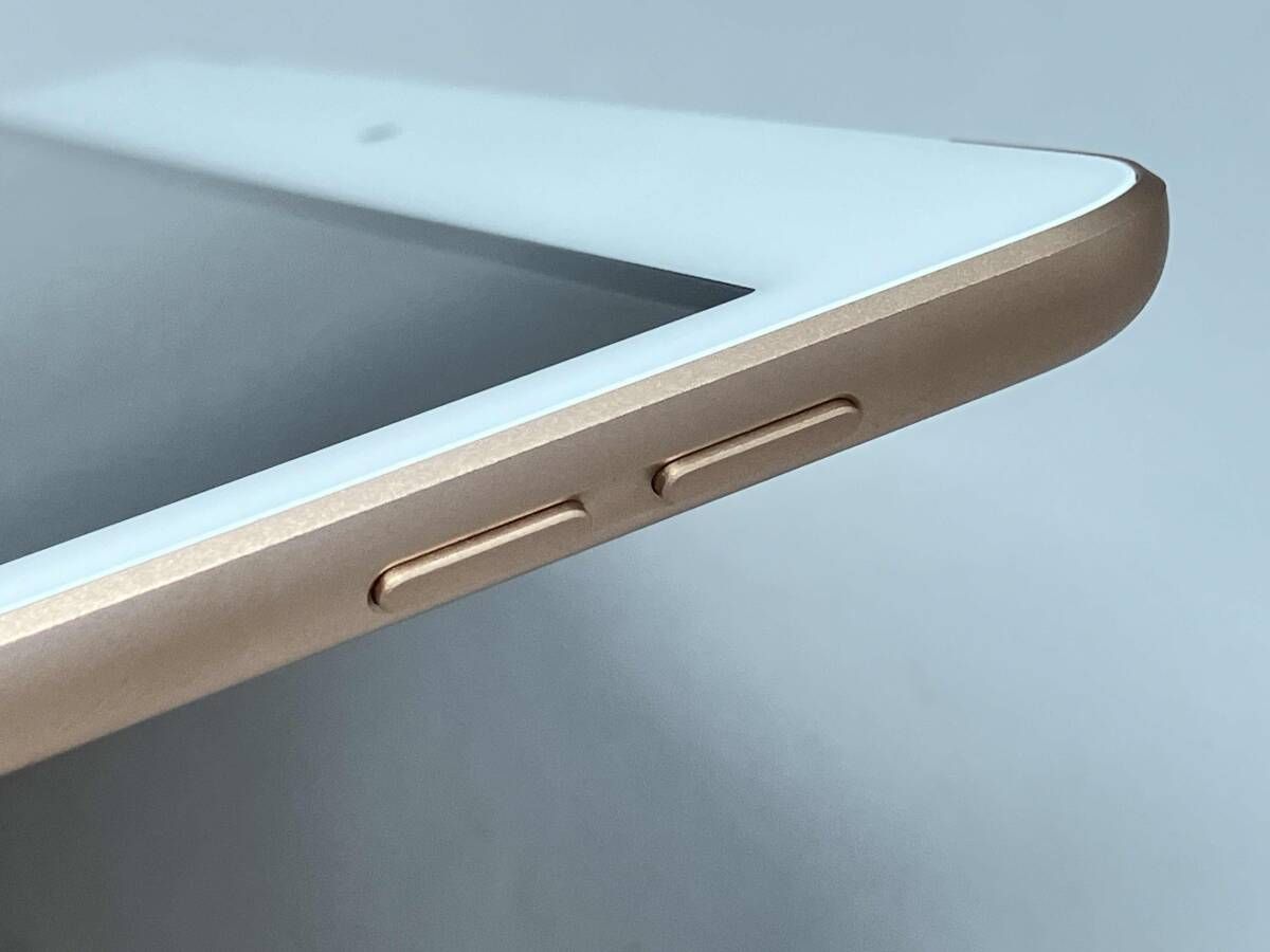 Apple iPad 7 ゴールドソフトバンクシムロック不明 Apple iPad 7