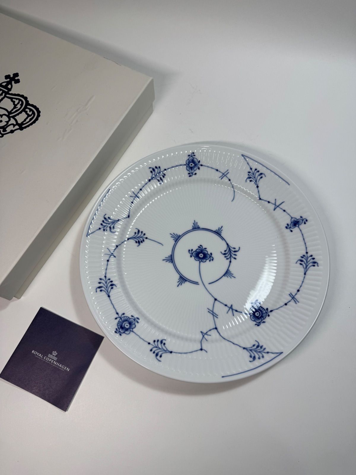 【未使用】ロイヤルコペンハーゲン★ブルーフルーテッドプレイン　プレート27㎝ ロイヤルコペンハーゲン「ブルーフルーテッドプレイン」27㎝プレート