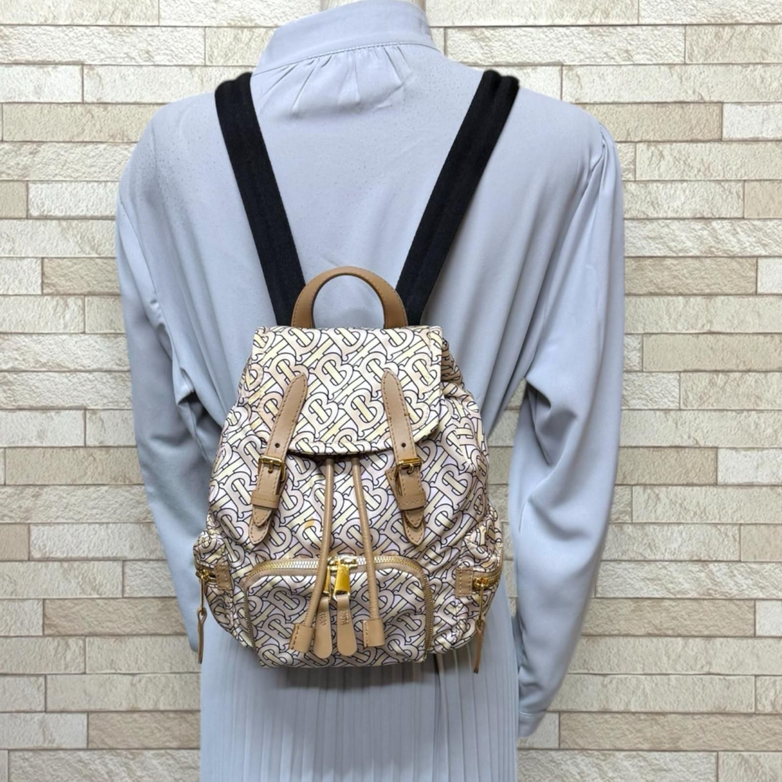 バーバリー TBモノグラム リュック・デイパック ナイロン レディース