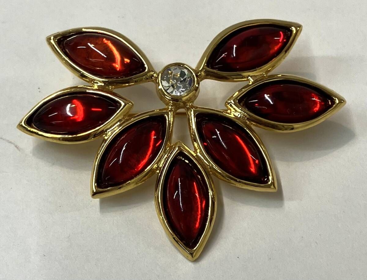 【美品】SAINT LAURENT オビウム　クロコダイル　ブローチ ◇SAINT LAURENT◇YSLオピウムクロコダイルブローチ◇正規品◇ (Saint