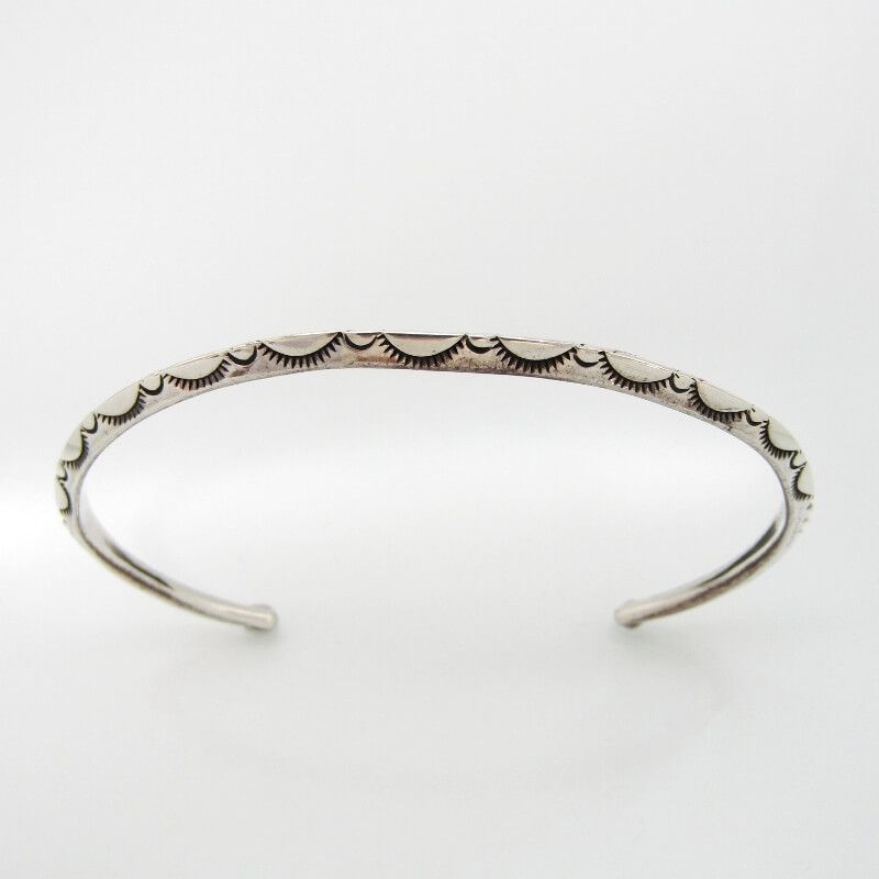 ラリースミス バングル EXTRA THIN TRIANGLE BANGLE EXTRA THIN TRIANGLE BANGLE -LEAF- | LARRY SMITH(ラリースミス