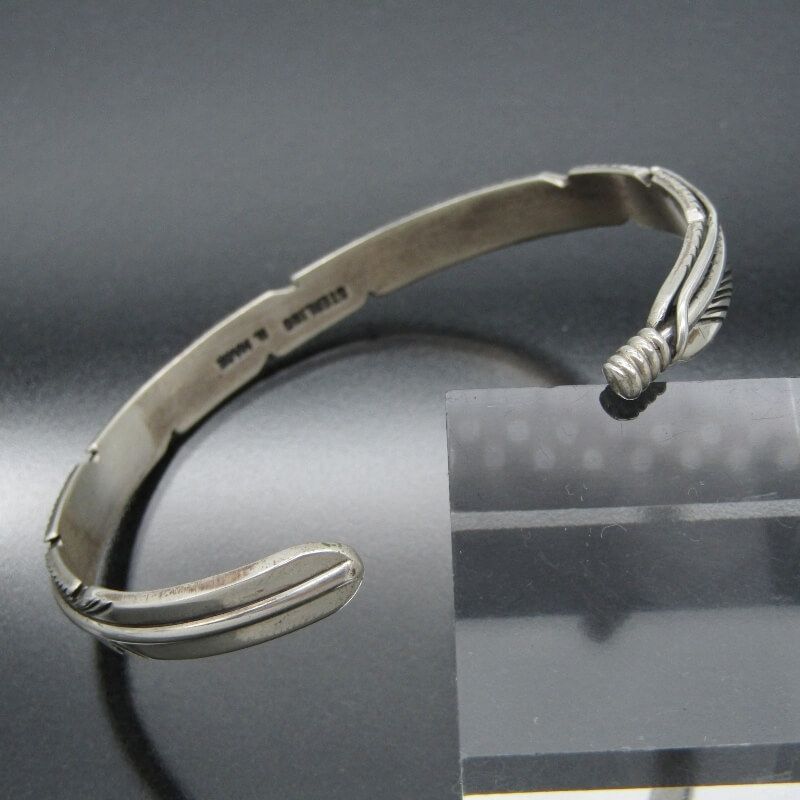 美品 Harvey Mace ナバホ族 バングル フェザー 6mm幅 ハーヴィーメイス