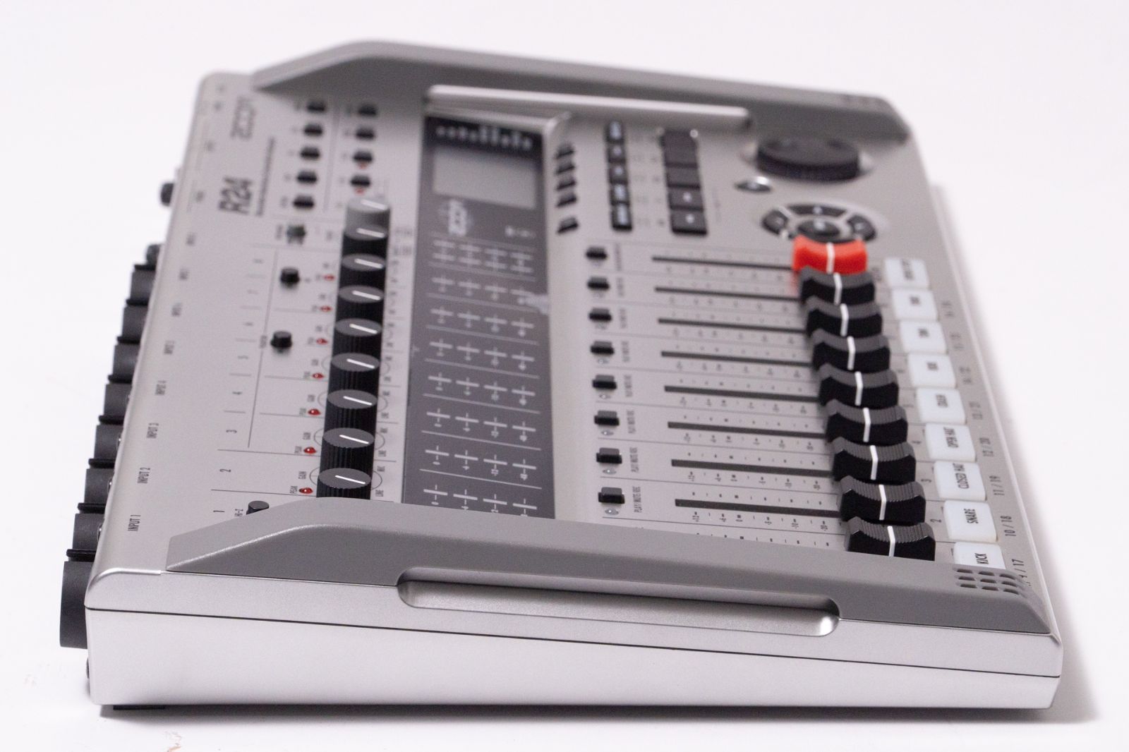 used】ZOOM / R24 マルチトラックレコーダー【GIB横浜】 - メルカリ