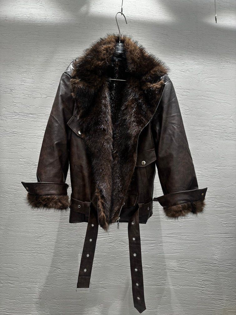 ストア ブラウン リバーシブル レザー フェイクファー ジャケット