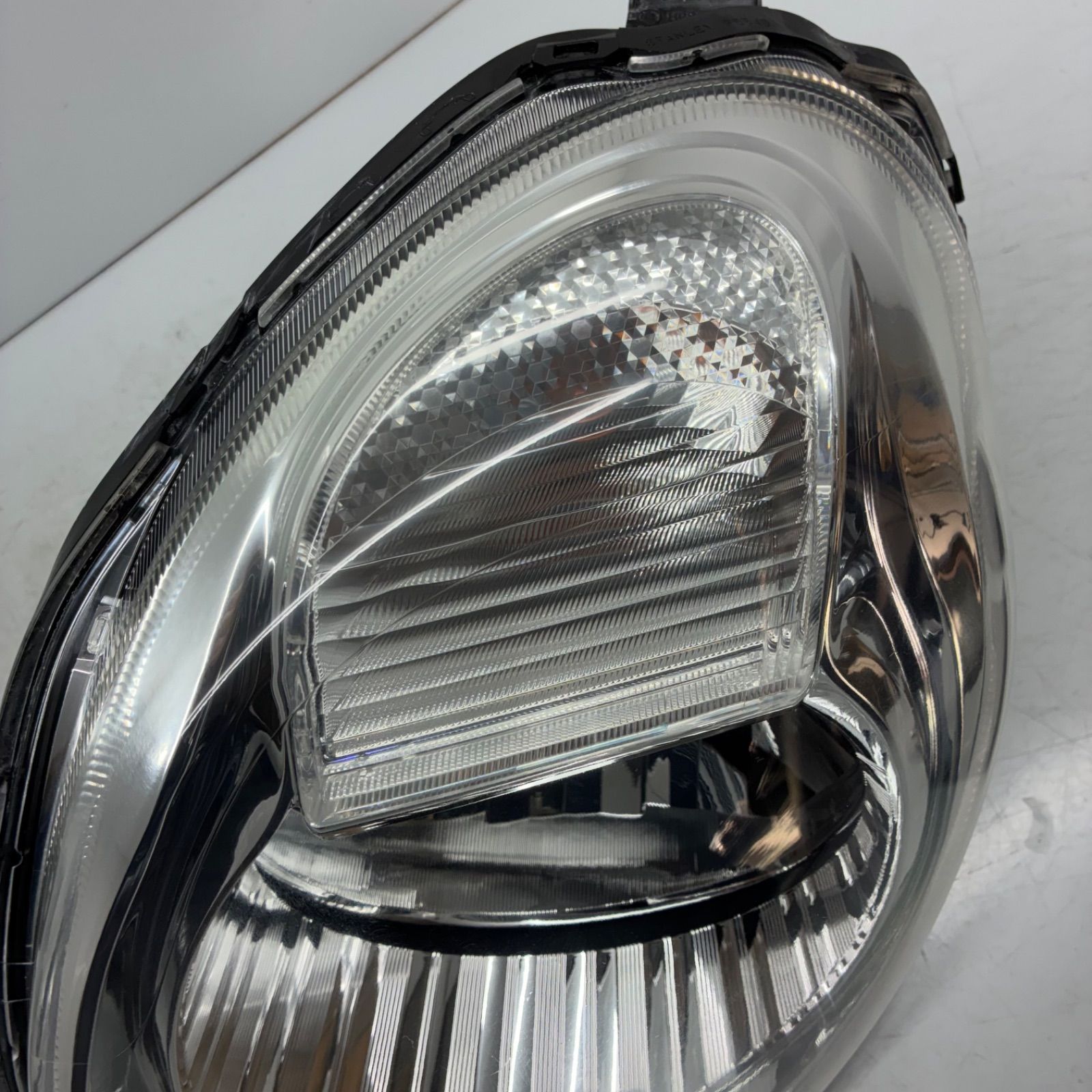 良品【コーティング済】日産 MF22S MG22S MRワゴン モコ ヘッドライト