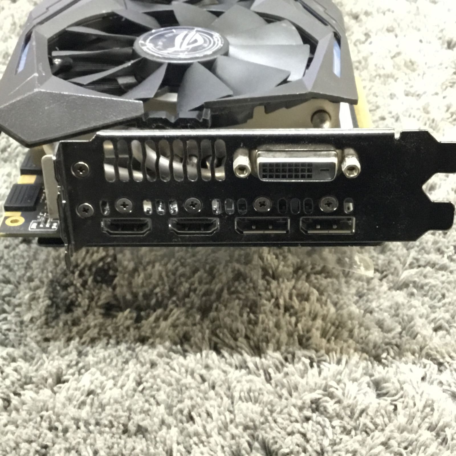 【難あり】asus グラフィックボード　gtx1070ti Amazon | ASUS ROG Strix GeForce GTX 1070 Ti 8GB GDDR5 アドバンス