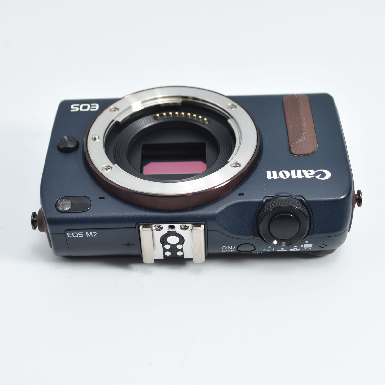 B#10026 T Canon ミラーレス一眼カメラ EOS M2 EF-M18-55 IS STM