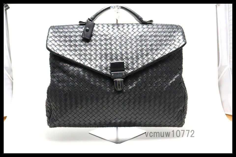 BOTTEGA VENETA イントレチャート レザー ビジネスバッグ ブリーフ
