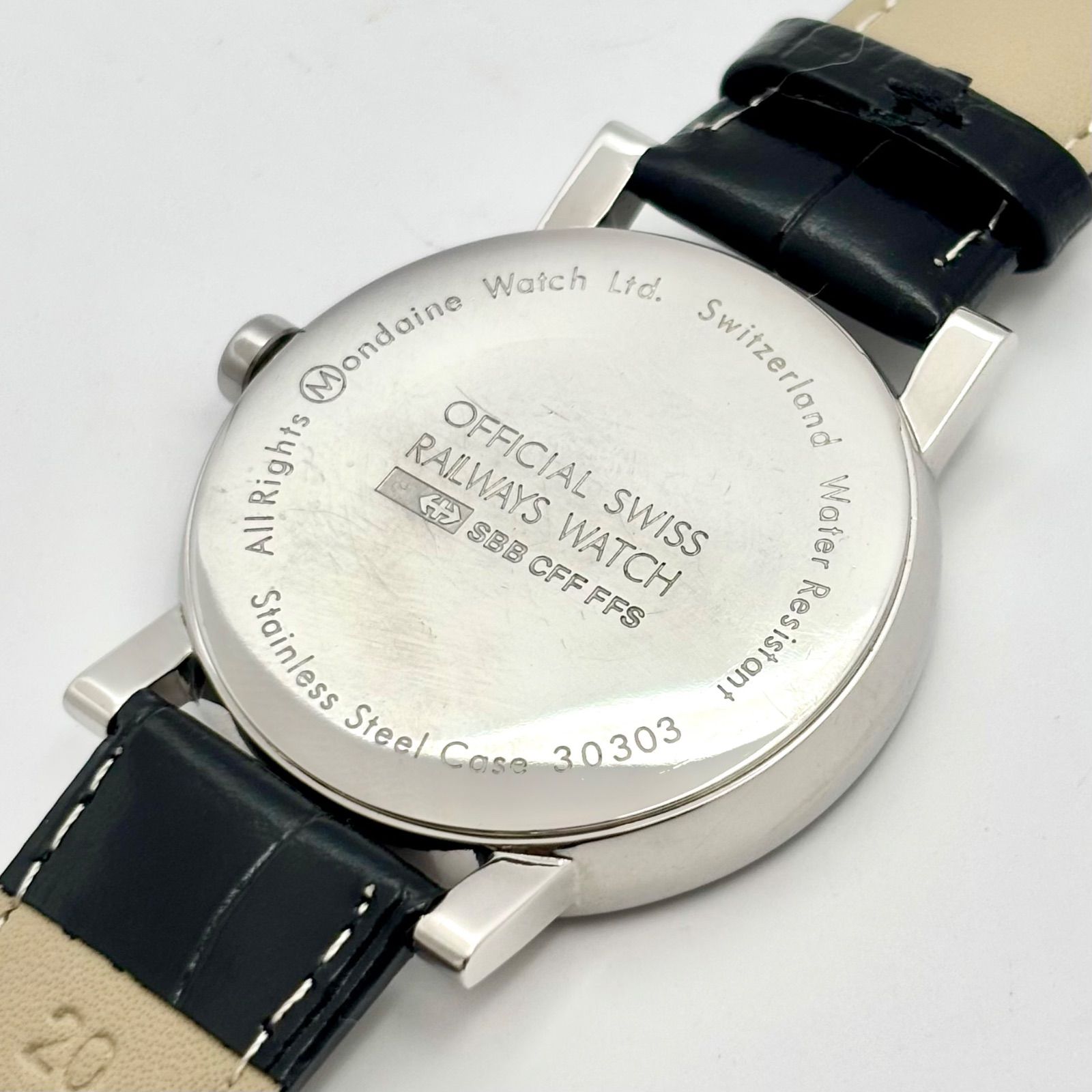 箱付/新品電池】MONDAINE モンディーン メンズ 腕時計 デイト シルバー