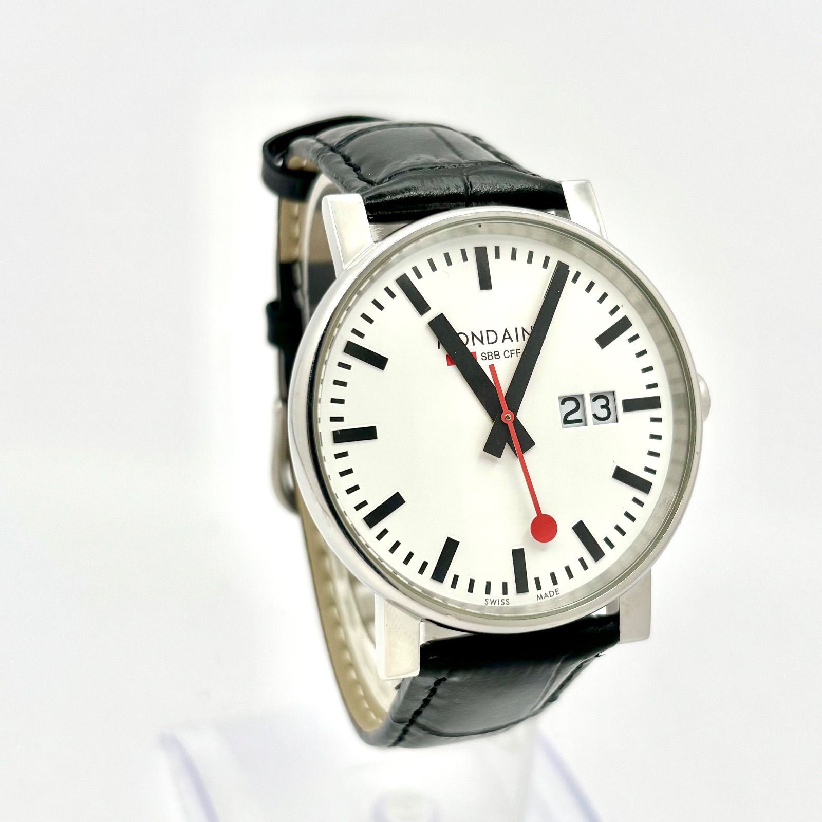 箱付/新品電池】MONDAINE モンディーン メンズ 腕時計 デイト シルバー