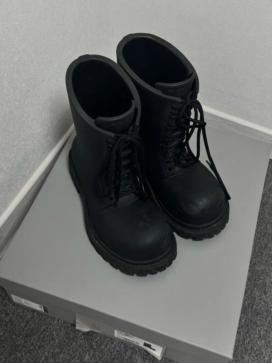 バレンシアガ ステロイド ブーツ 41 - メルカリ