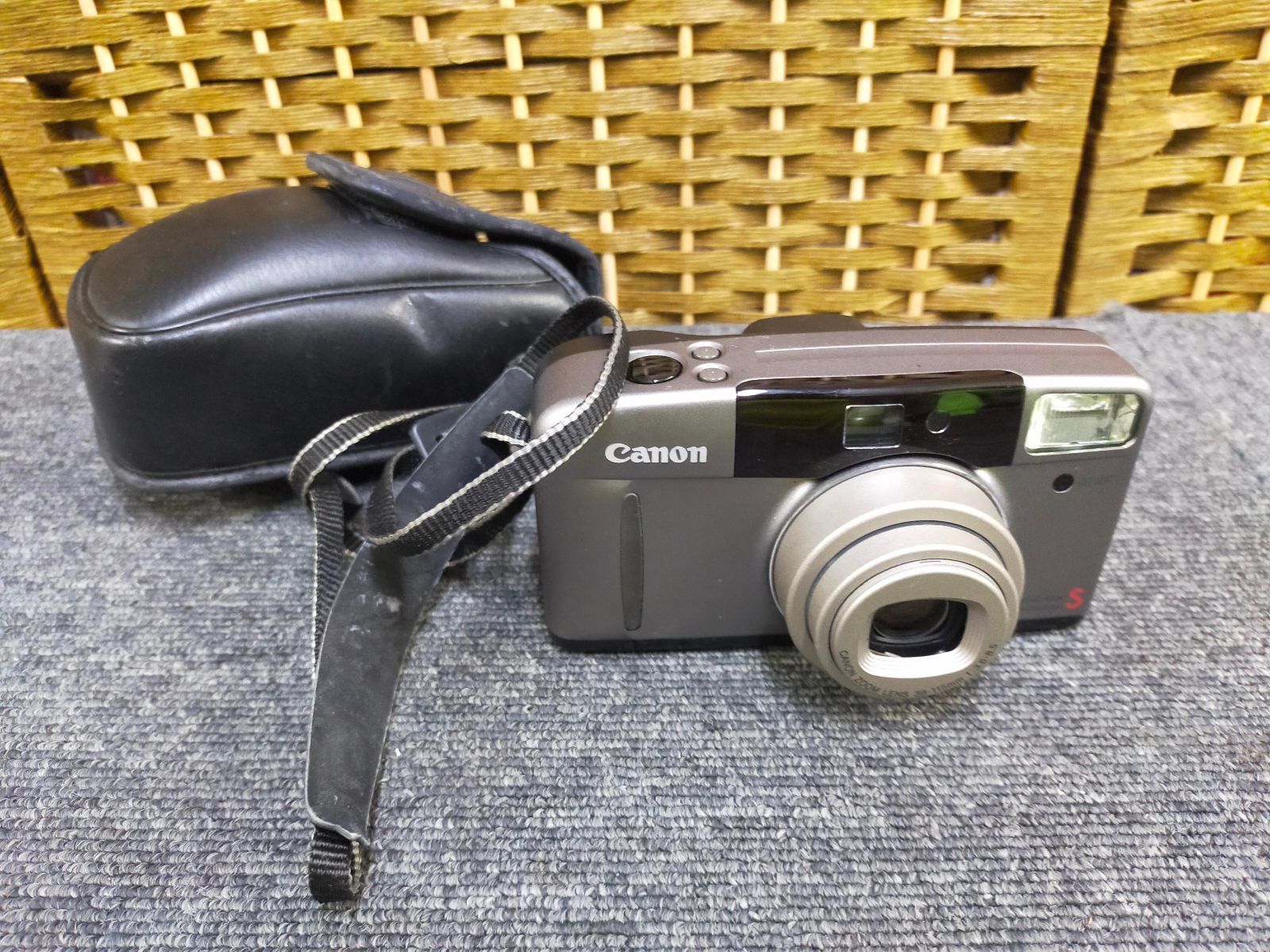 E08-20251223-02 Canon Autoboy S Panorama 38-115mm フィルムカメラ