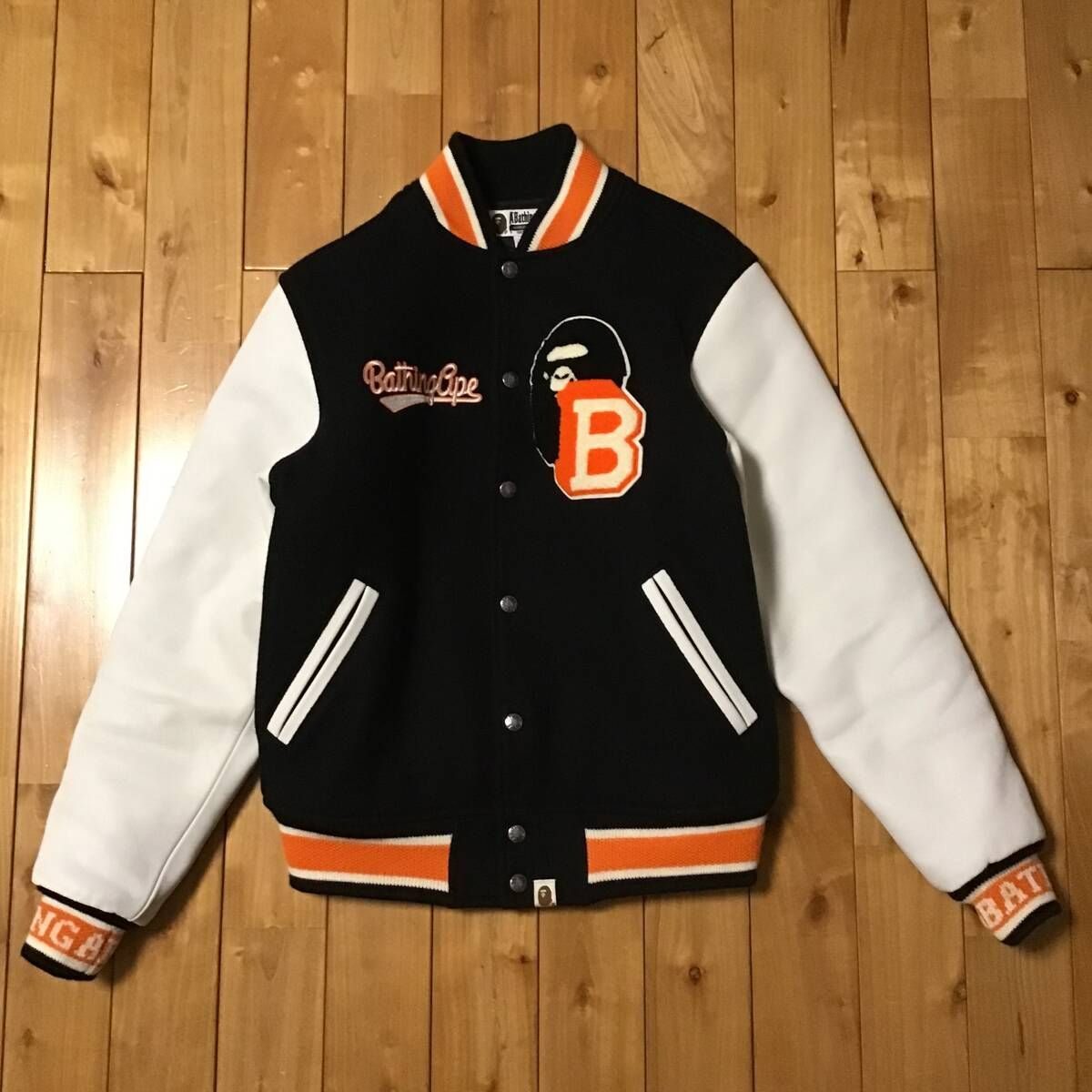 A BATHING APE スタジャン袖レザー BAPE LOGO 袖レザー スタジャン Sサイズ ブラック a bathing ape star