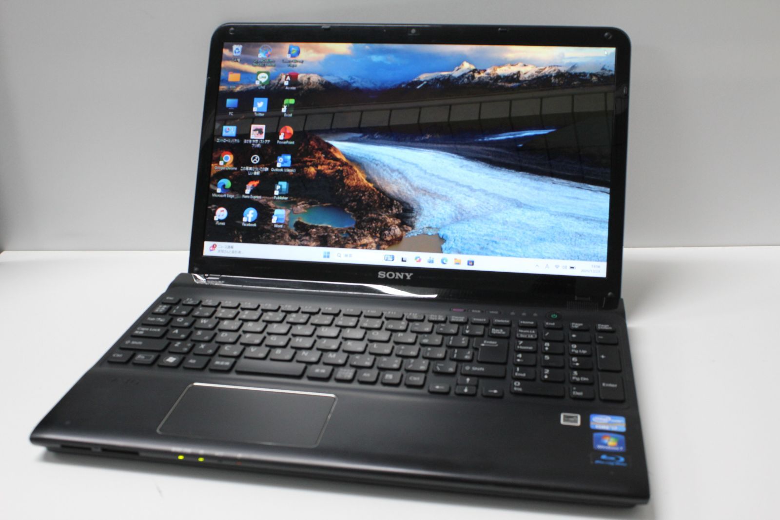 ノートPC】SONY〈VAIO Eシリーズ〉Intel Core アウトレット i7 