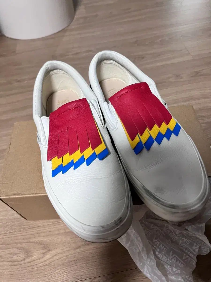 2026 VANS スリッポン 260 スニーカー