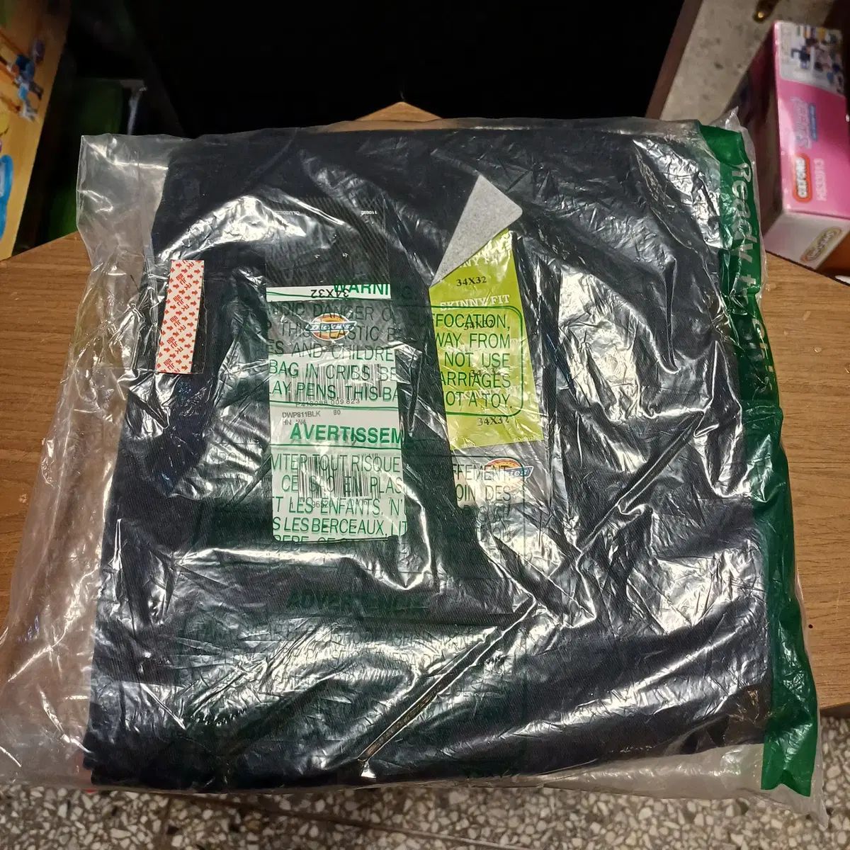 ディッキーズ スキニーフィット ブラック 34X32