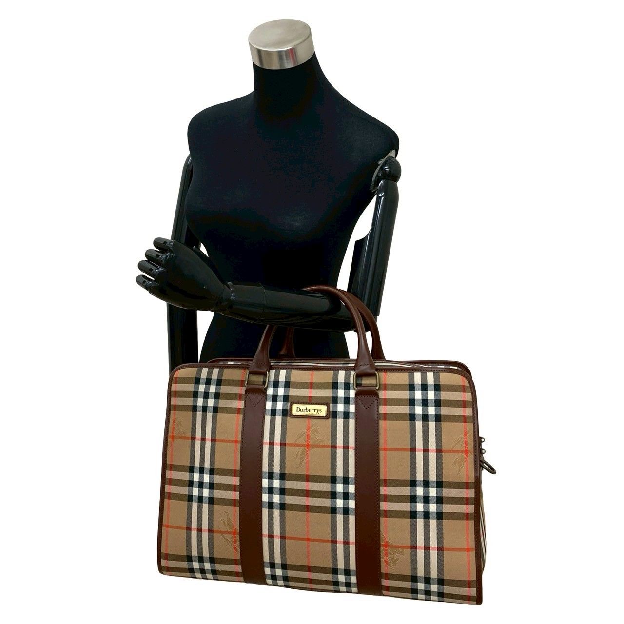 【美品】バーバリーズ ボストンバッグ キャンバス ベージュ ノバチェック 鍵付き 美品】BURBERRY ノバチェック ボストンバッグ ベージュ 鍵付き