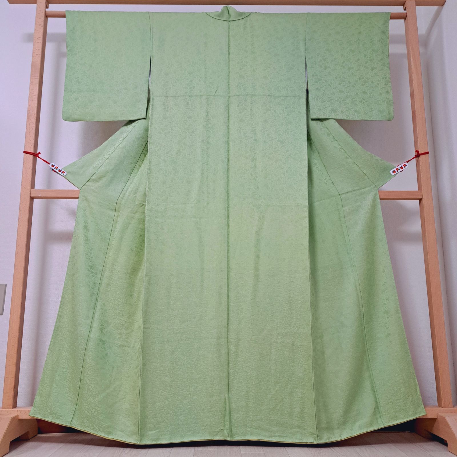 正絹　色無地　一つ紋　袷　裄67 2d534c2c4a065c872a5ce4bfea887f