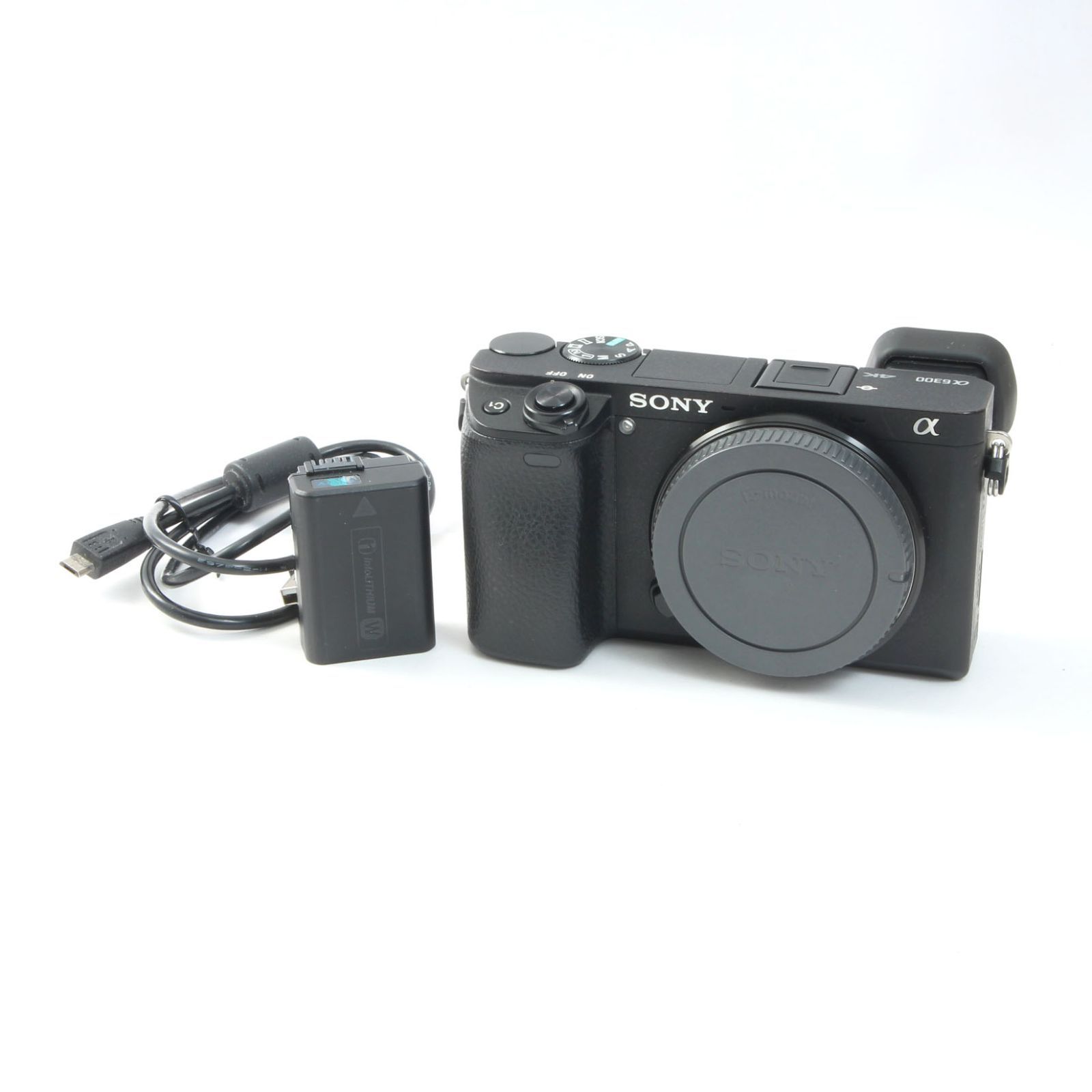 SONY α6300 ミラーレスカメラ 本体と付属品 SONY α6300 ミラーレスカメラ Eマウント 2バッテリー付き 【公式通販】