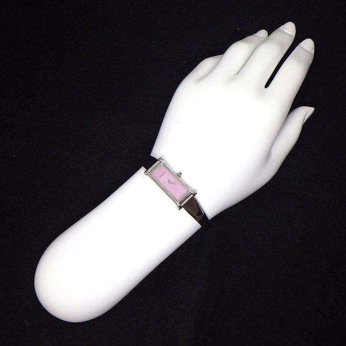 グッチ GUCCI 腕時計 バングルウォッチ 1500L レクタンギュラー ピンク