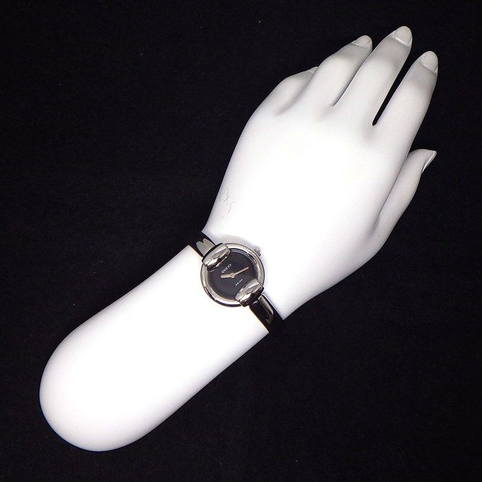 グッチ GUCCI 腕時計 バングルウォッチ ラウンド 1400L ブラック文字盤