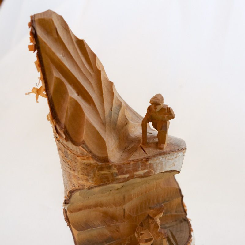 白樺　一刀彫　登山人形二人　農民美術 白樺登山人形 一刀彫 二人登山 昭和レトロ - メルカリ