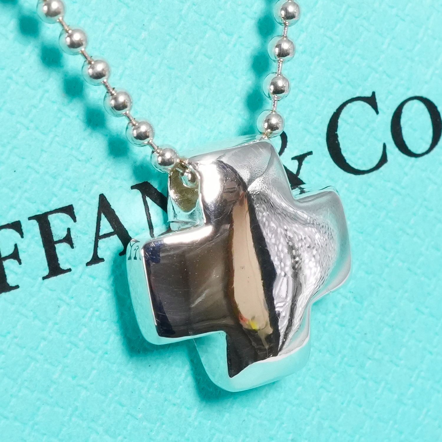 極美品 ティファニー ローマンクロス ボールチェーン ペンダント/24