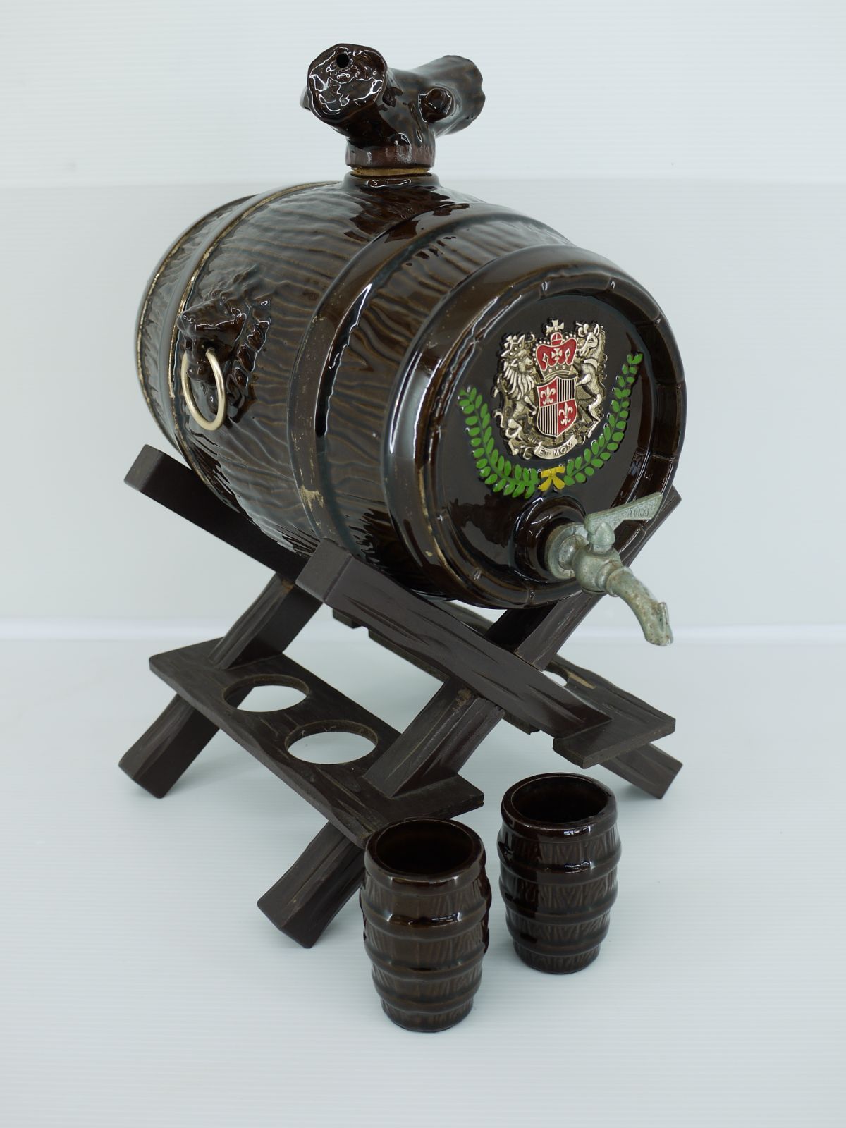 【希少！】SUNTORY 壽屋 ウイスキー陶器樽型ディスペンサー ディスプレイ 希少！】SUNTORY 壽屋 ウイスキー陶器樽型ディスペンサー ディスプレイ