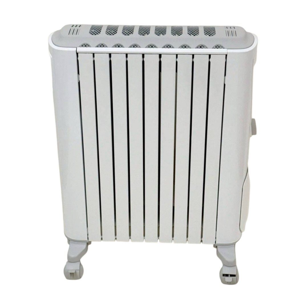 DeLonghi デロンギ ベルカルド オイルヒーター Amazon | デロンギ(DeLonghi) ベルカルド オイルヒーター [10~13畳用