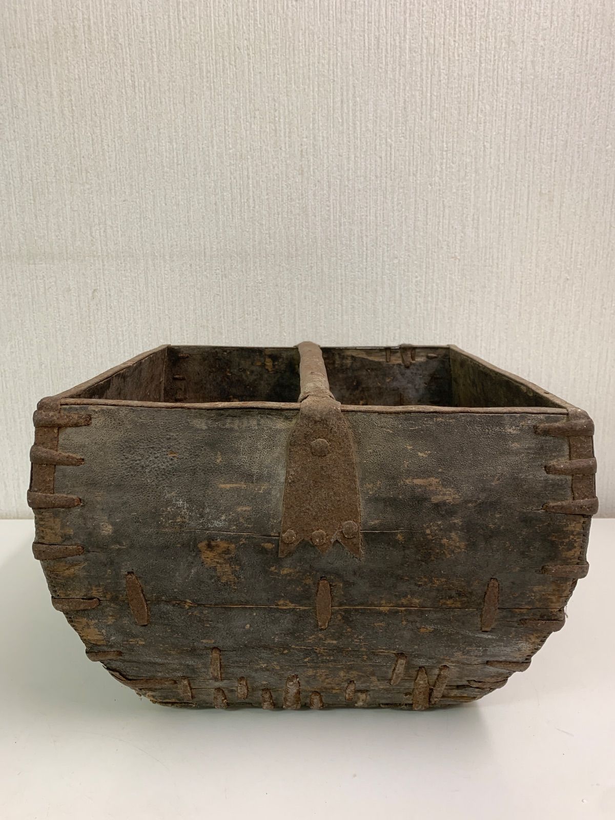 【希少】李朝時代 木桶 蟻組み 木工 古民藝 アンティーク フォロー割対象商品】希少！李朝時代 木桶 蟻組み 木工 古民藝