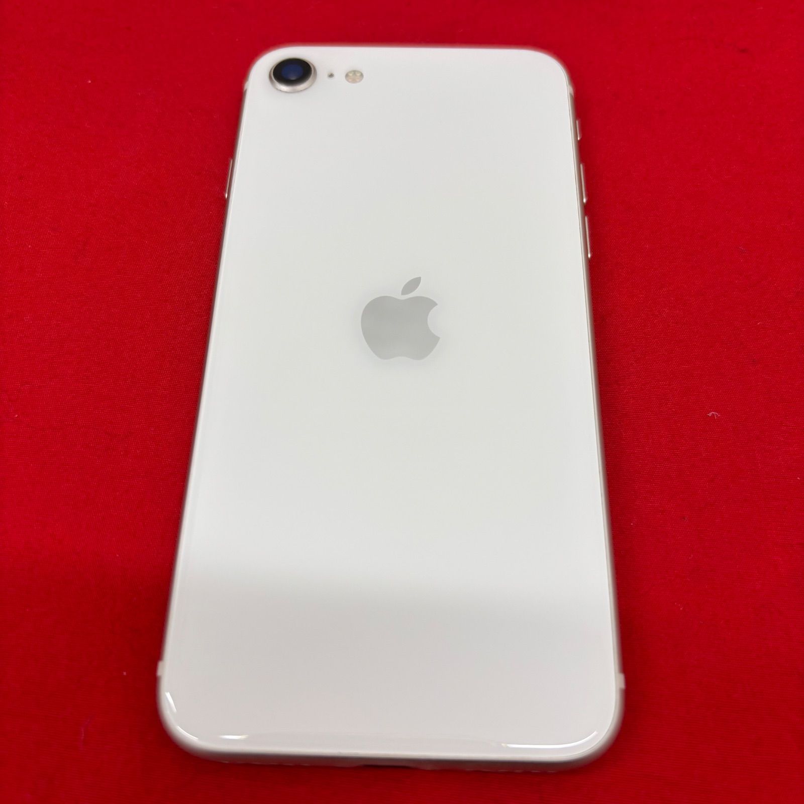 iPhoneSE 第3世代 本体 64GB A2782 スターライト アイフォンSE ④